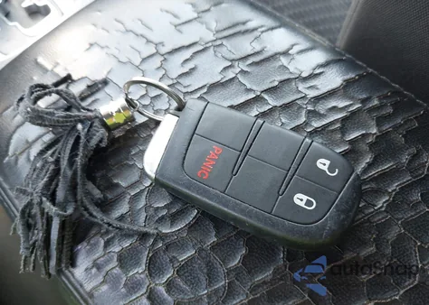 2019 Dodge Journey Se z USA, uszkodzony, nr VIN 3C4PDCBB9KT758072